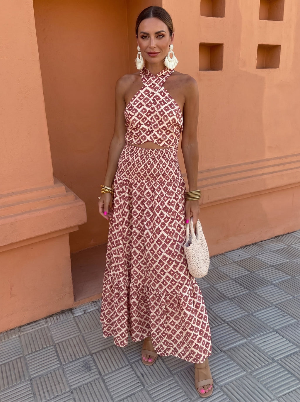 Elsa | Elegant outfit with off-the-shoulder design